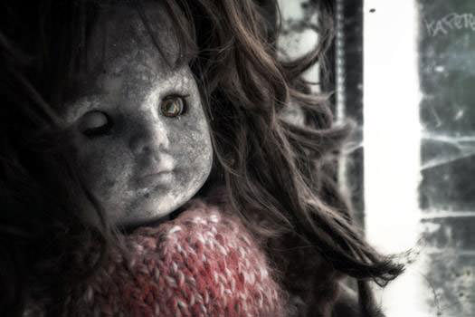 Katso lähemmin The Living Puppet